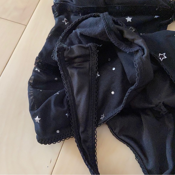 Forever 21 Black Star Bodysuit - Picture 5 of 6